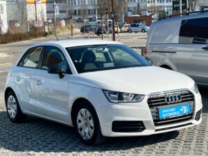 Audi A1 Sportback basis Klima Navi full