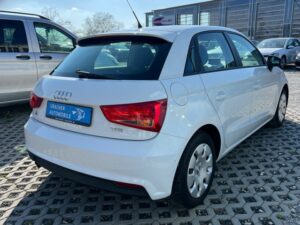 Audi A1 Sportback basis Klima Navi full